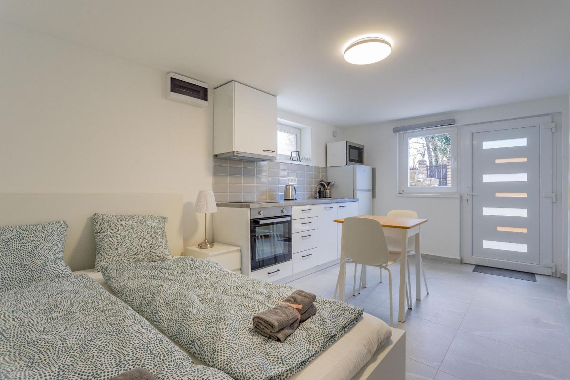 Gardencity Villa Apartman Boedapest Buitenkant foto